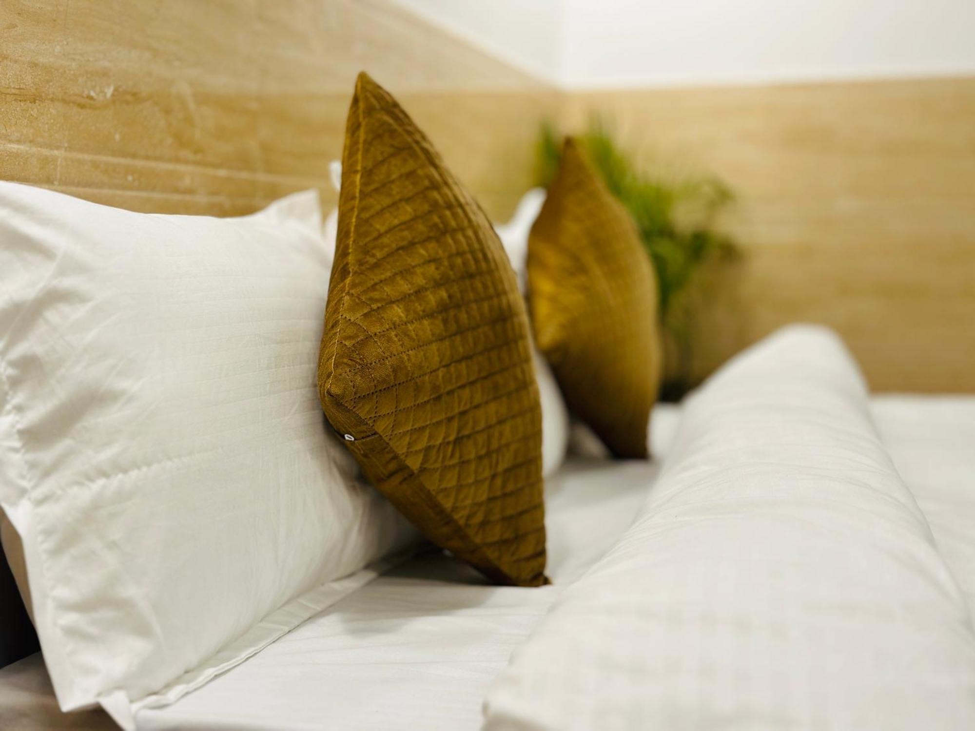 Hotel Relax In - Noida Sector 18 Exterior foto